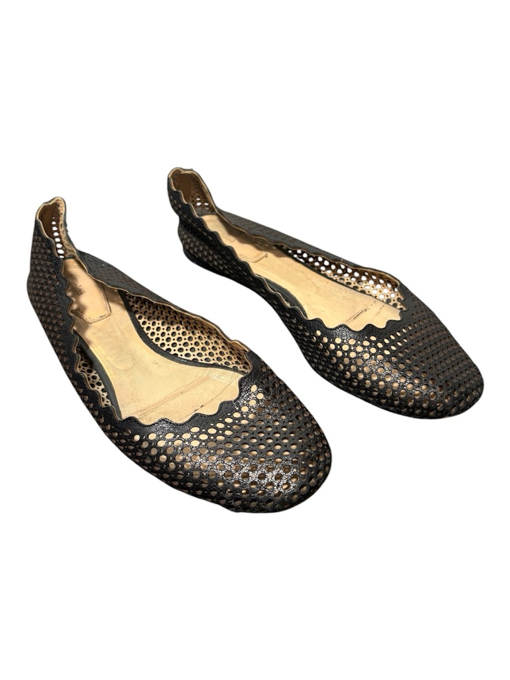 CHLOE Lauren Black Perforated Leather Scalloped Ballet Flats